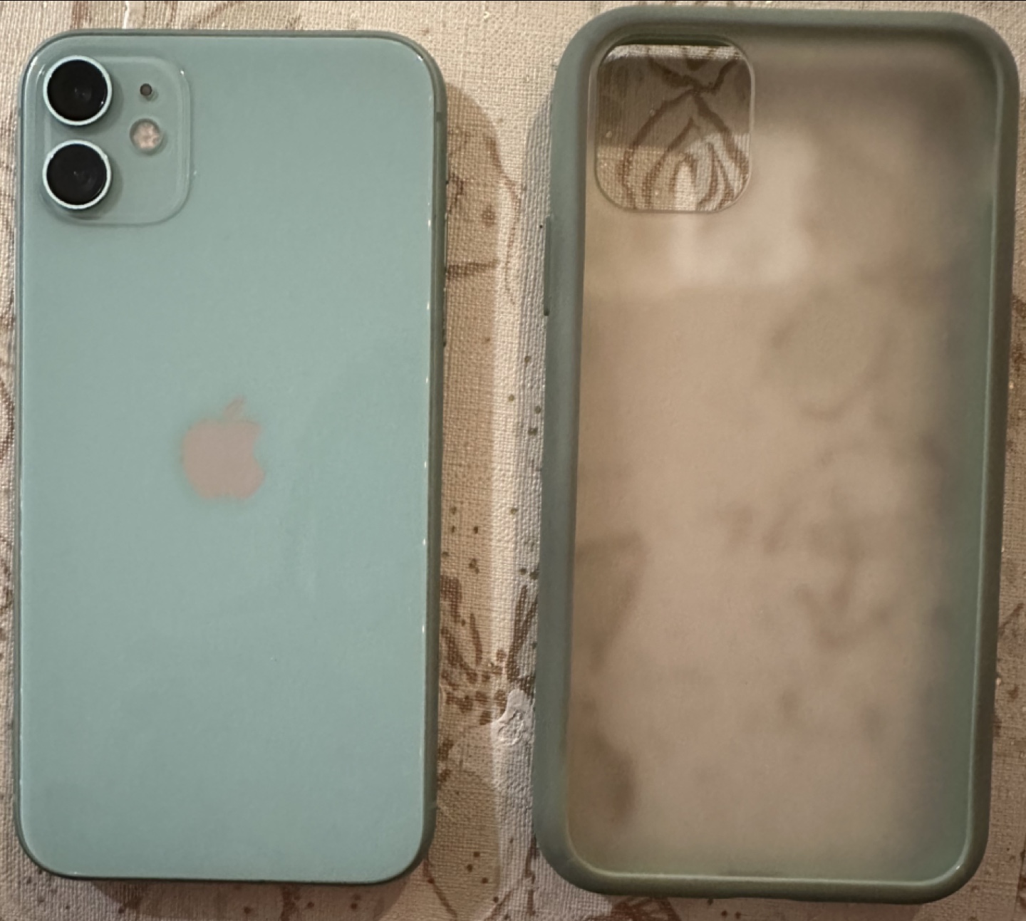 iPhone 11 - photo 4