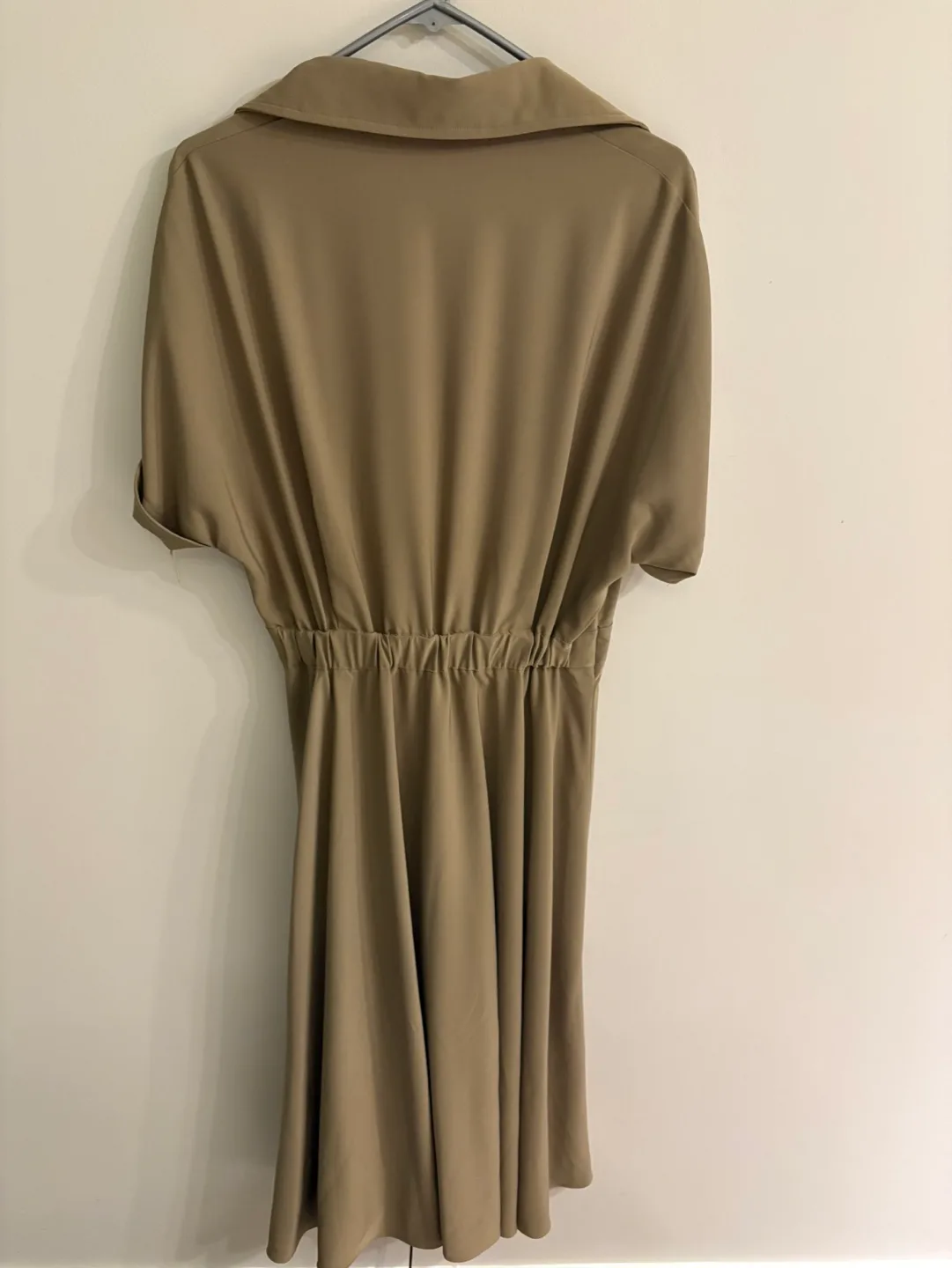 Olive Green Collared Midi Dress image indicator(2)