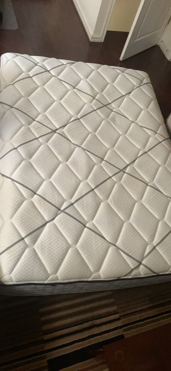 Queen Mattress - photo 2
