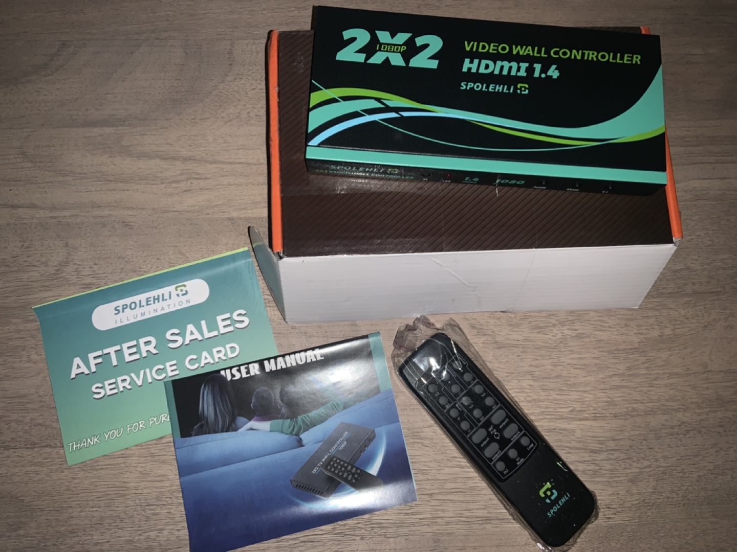 Spolehli 🏈 2x2 HDMI 1.4 Video Wall Controller