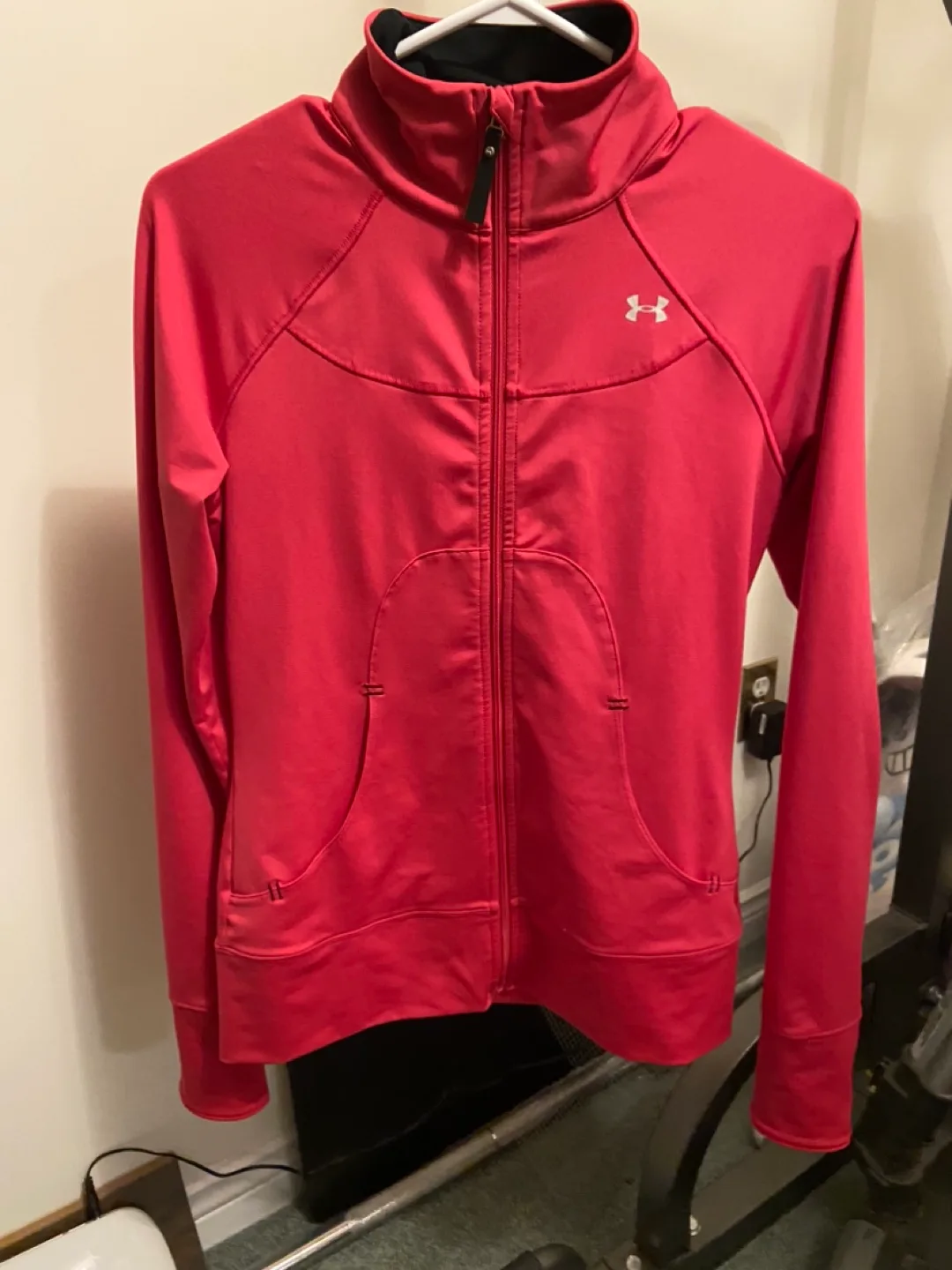 Under Armour Women's Pink Zip-Up Jacket 🏈 image indicator(3)