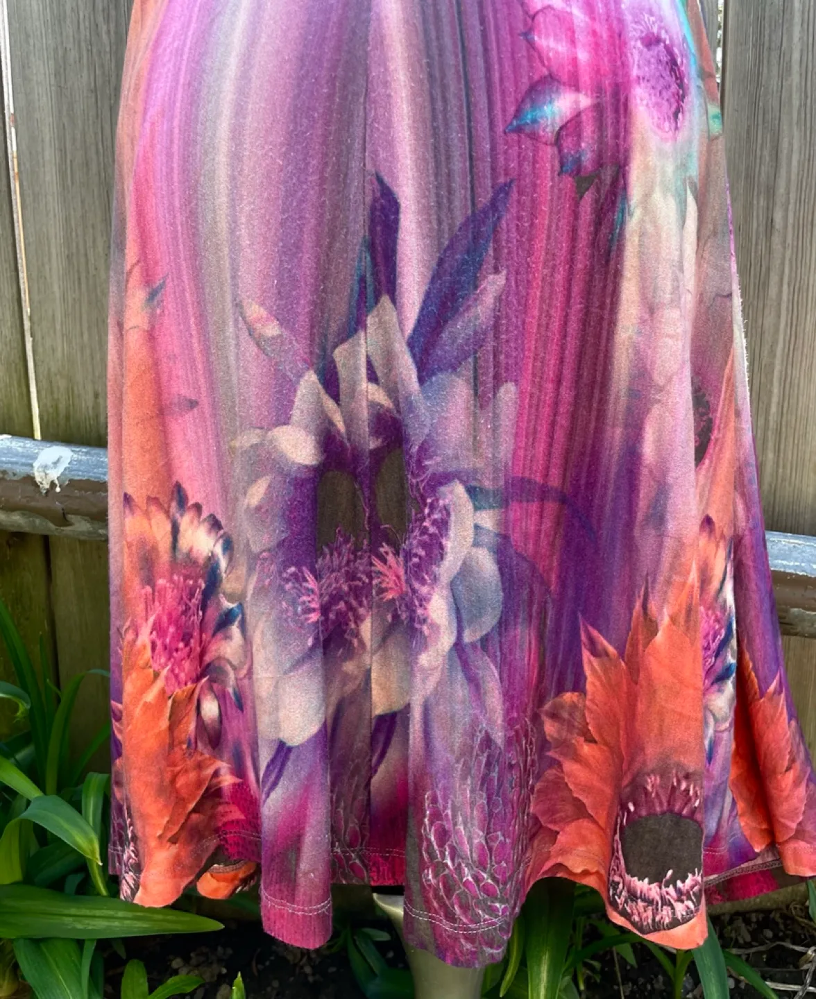 Andy The Anh Designer Dress image indicator(4)