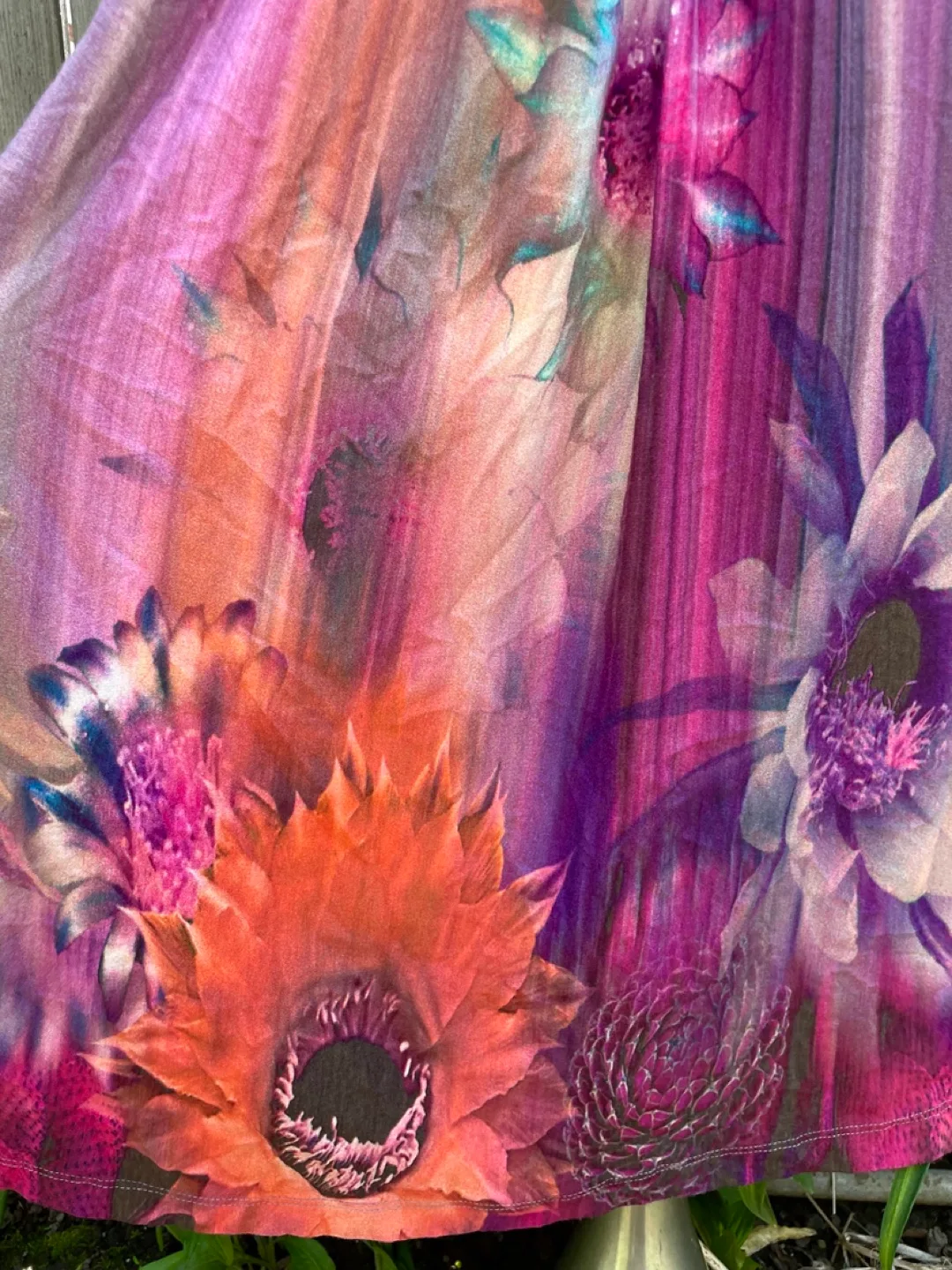 Andy The Anh Designer Dress image indicator(5)