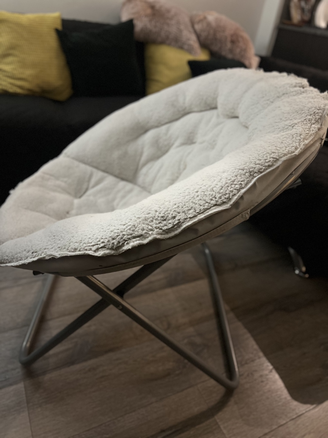 Cozy Folding Saucer Chair - Off-White - photo 3