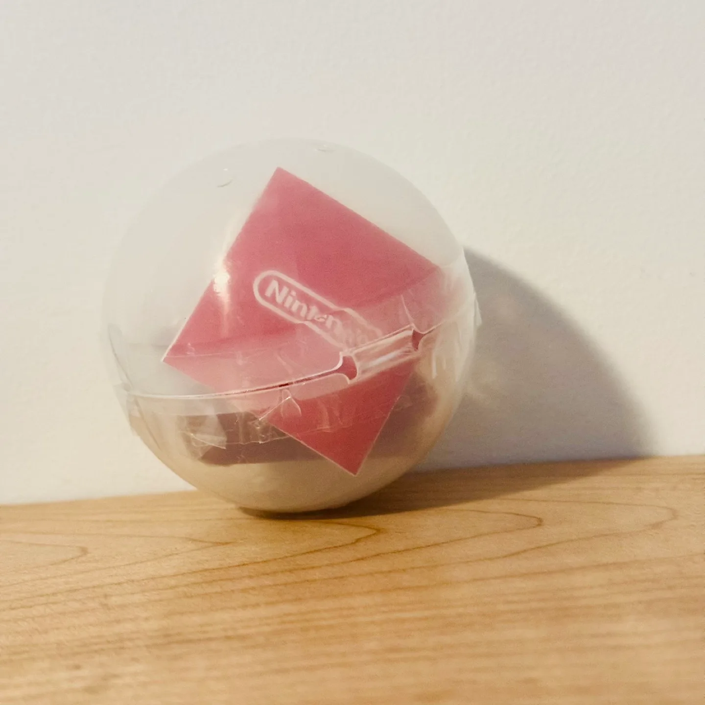 Nintendo Controller Keychain Gacha - 1983 NES Famicon image indicator(2)