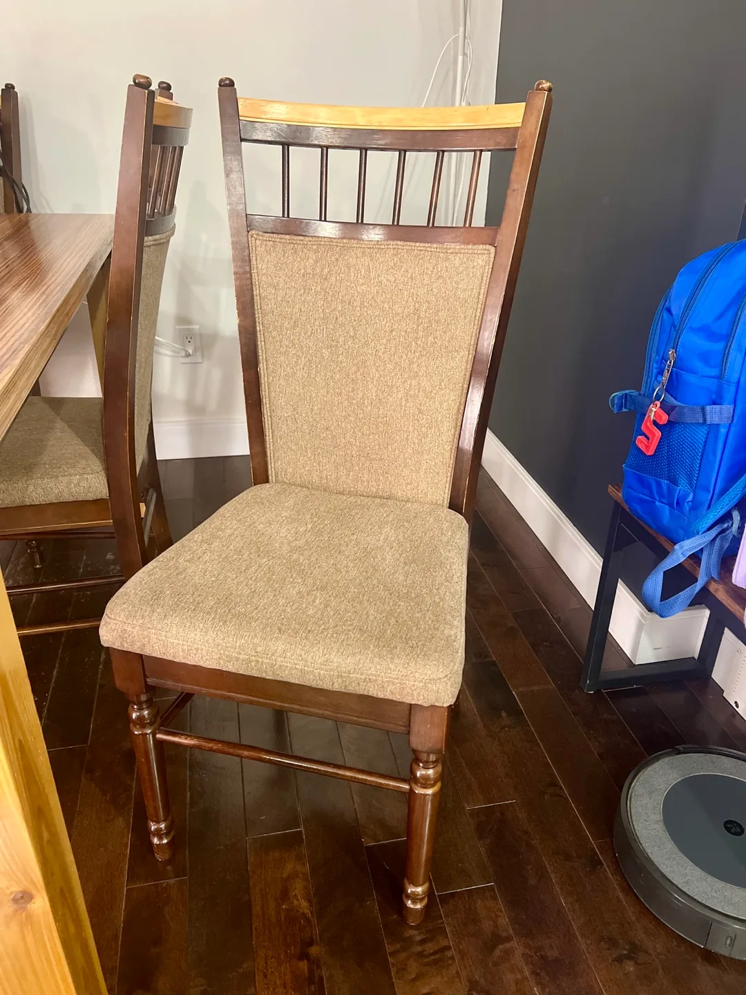 6 Dining Chairs & Table Set image indicator(3)