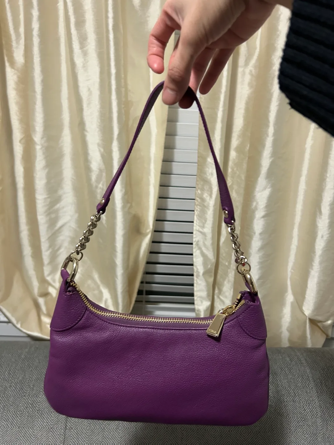 Furla Purple Leather Shoulder Bag image indicator(8)