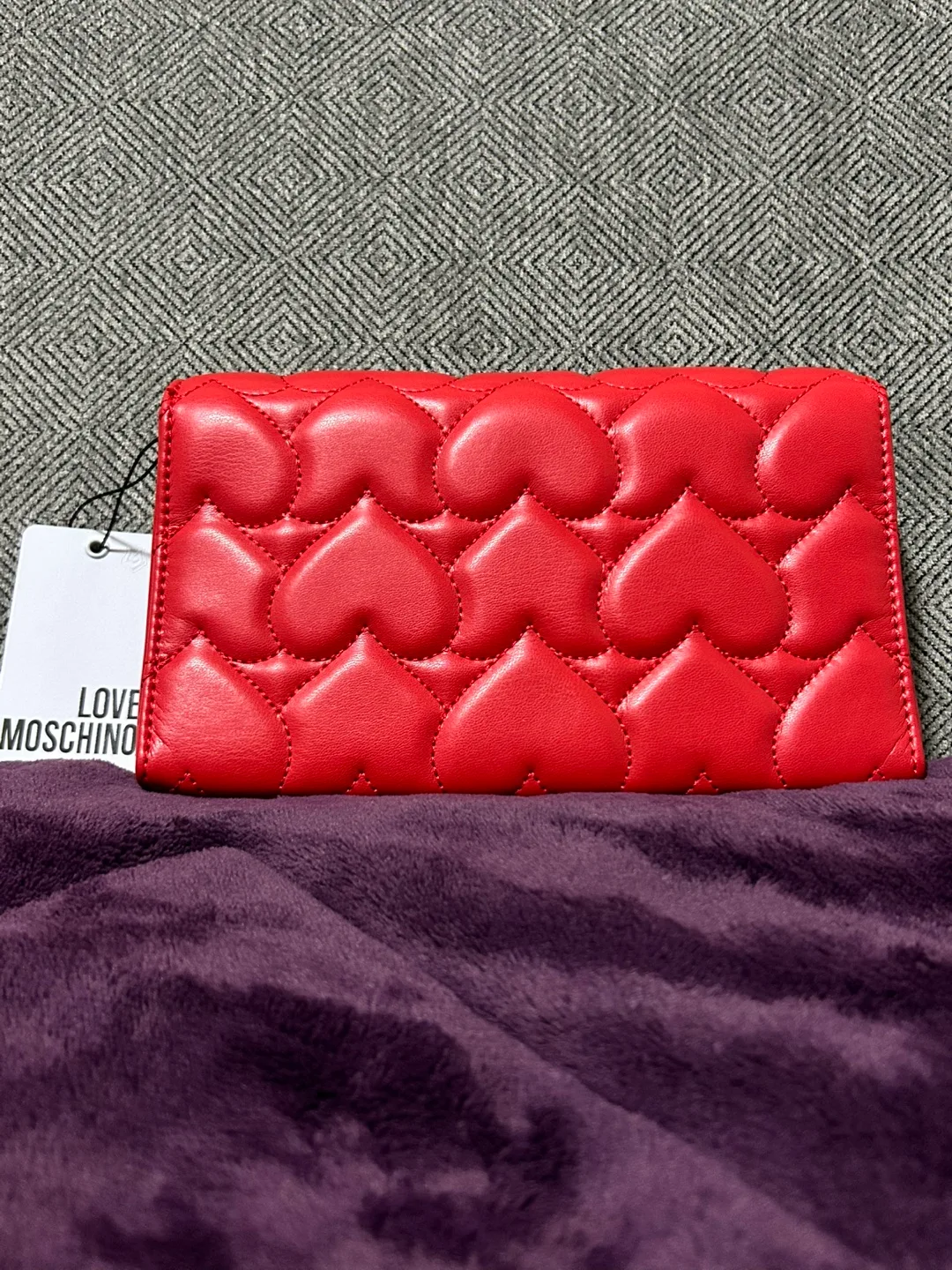 Love Moschino Red Quilted Heart Crossbody Bag image indicator(3)