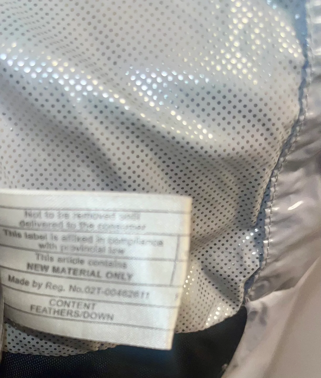 Michael Kors MK Travel Engineered Puffer Jacket - Size M image indicator(7)