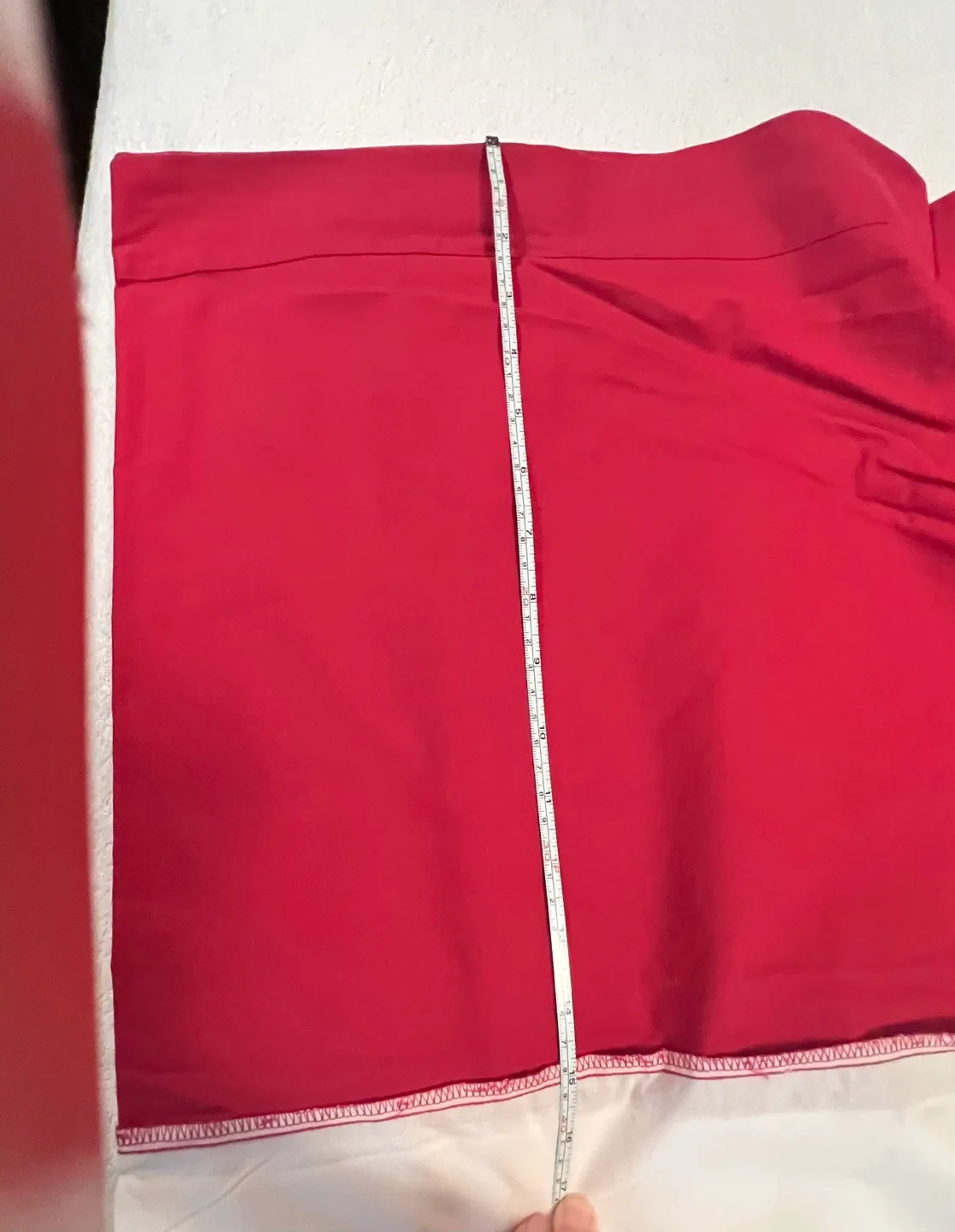 Bed skirt and 2 shams image indicator(3)