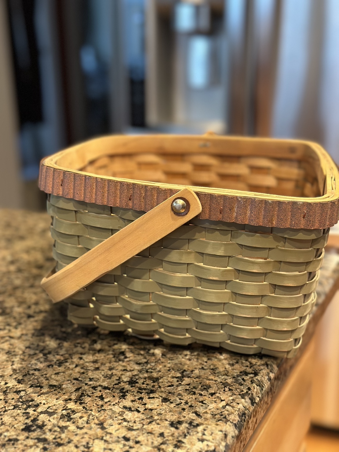 FREE basket 🏈