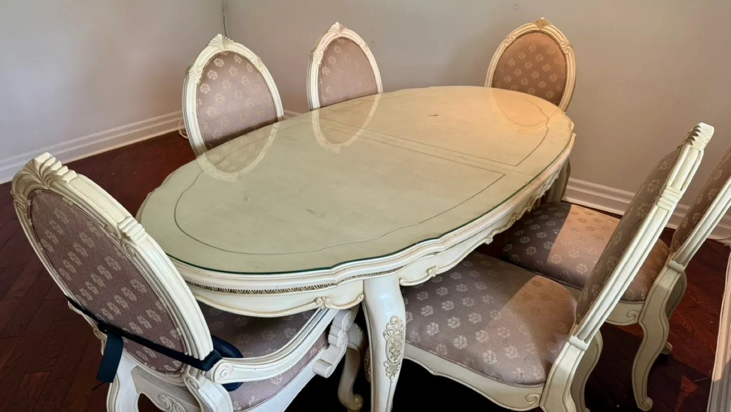 Elegant 6-Piece Dining Set with Glass Top Table