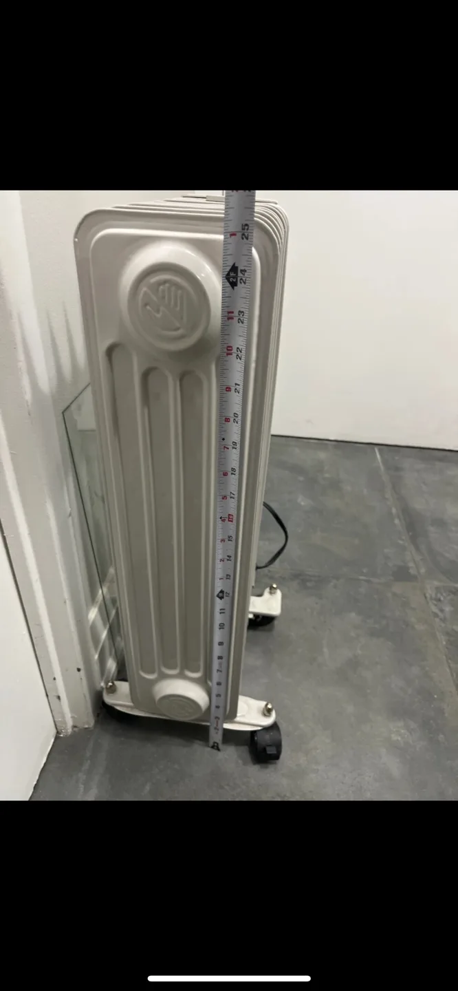 Vintage style Electric Heater on wheels with Thermostat image indicator(4)