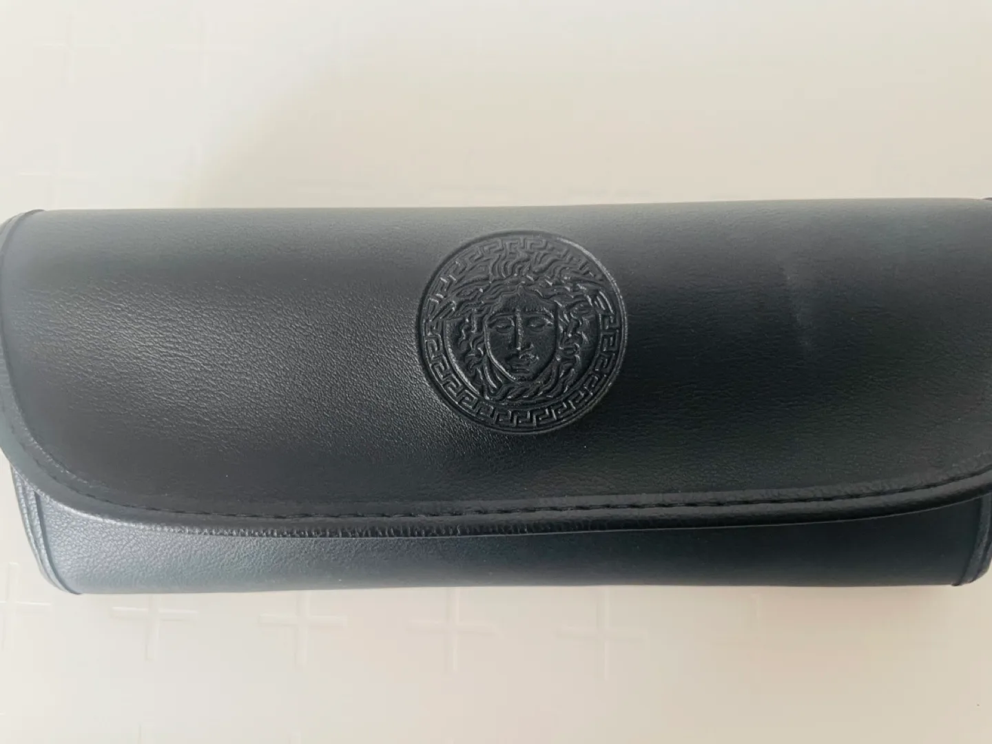 Vintage Gianni Versace Sunglasses MOD 547 COL 028 image indicator(5)