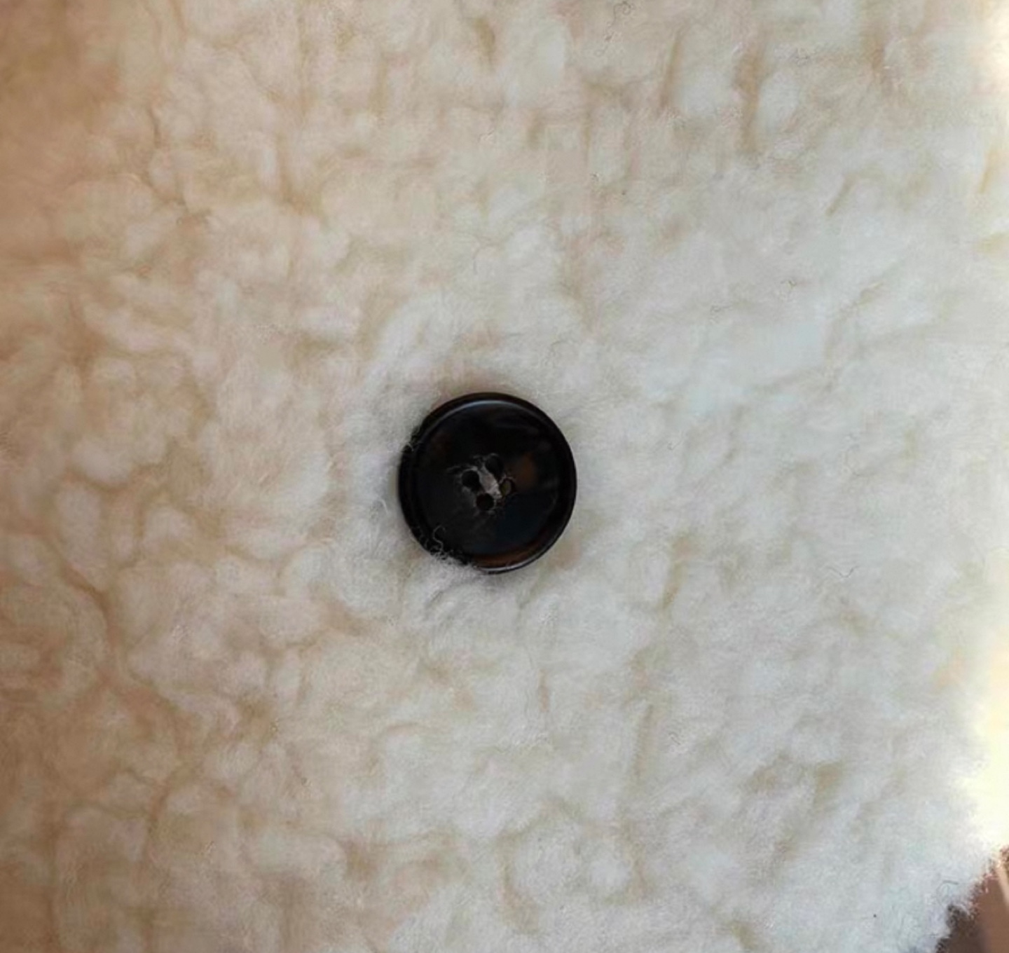 Cream-coloured teddy coat - photo 3