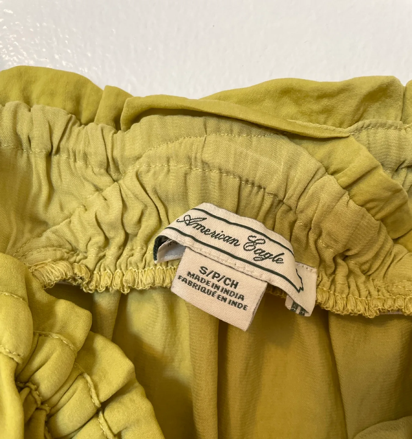 American Eagle Olive Green Ruched Crop Tank Top image indicator(4)