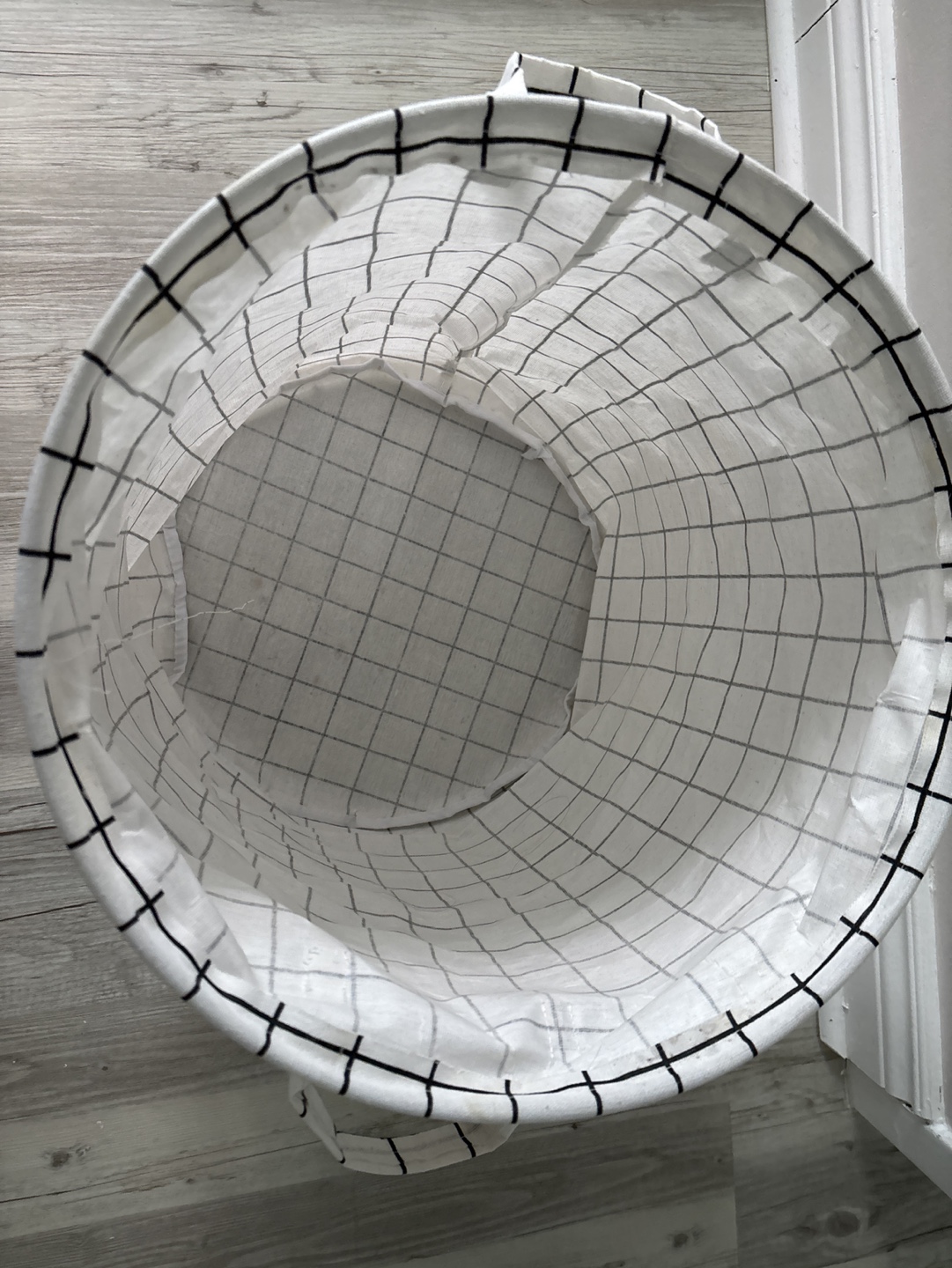 Laundry hamper collapsible with handles - photo 2