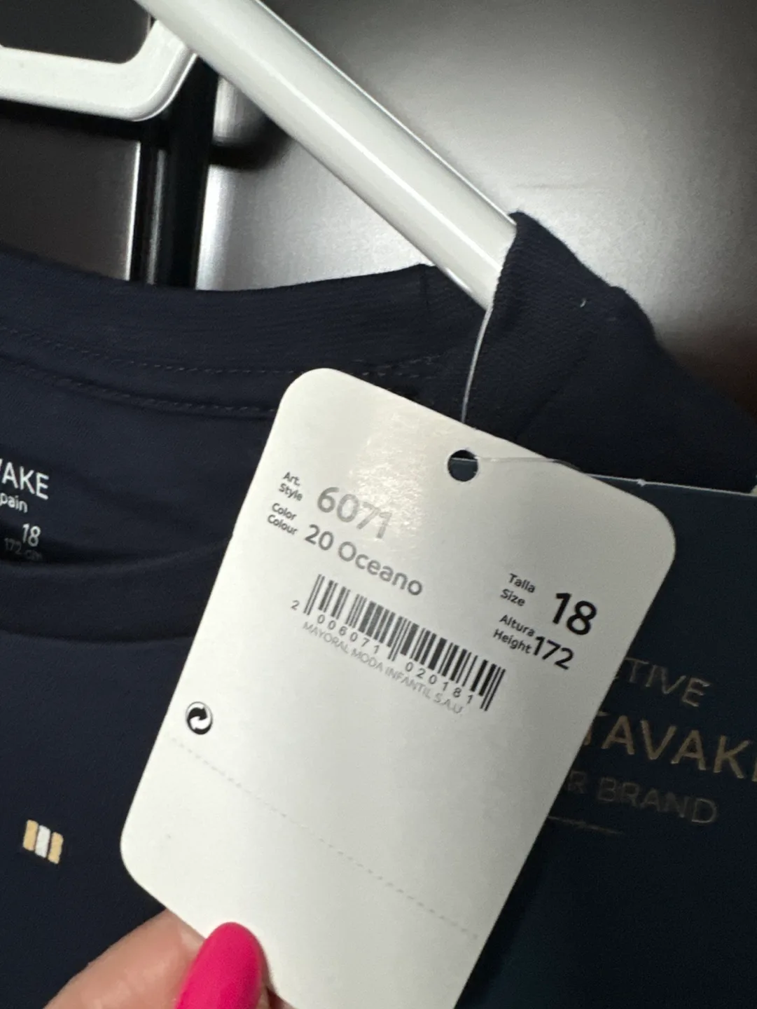 NUKUTAVAKe Junior Brand T-Shirt Size 18 image indicator(4)