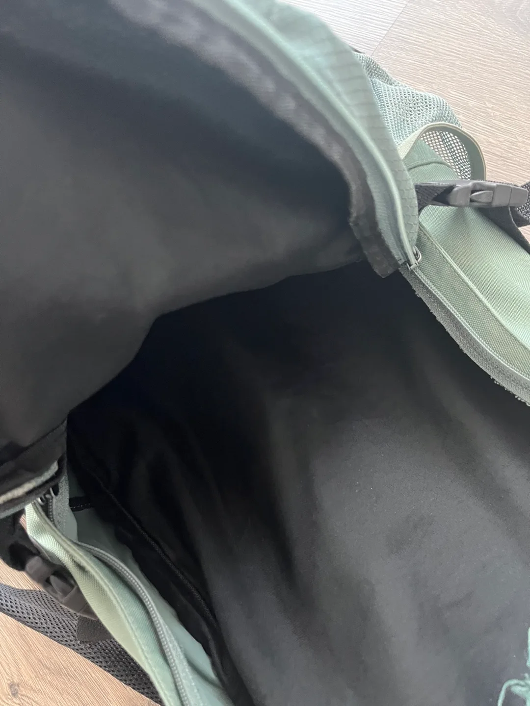 Adidas Backpack - Green image indicator(3)