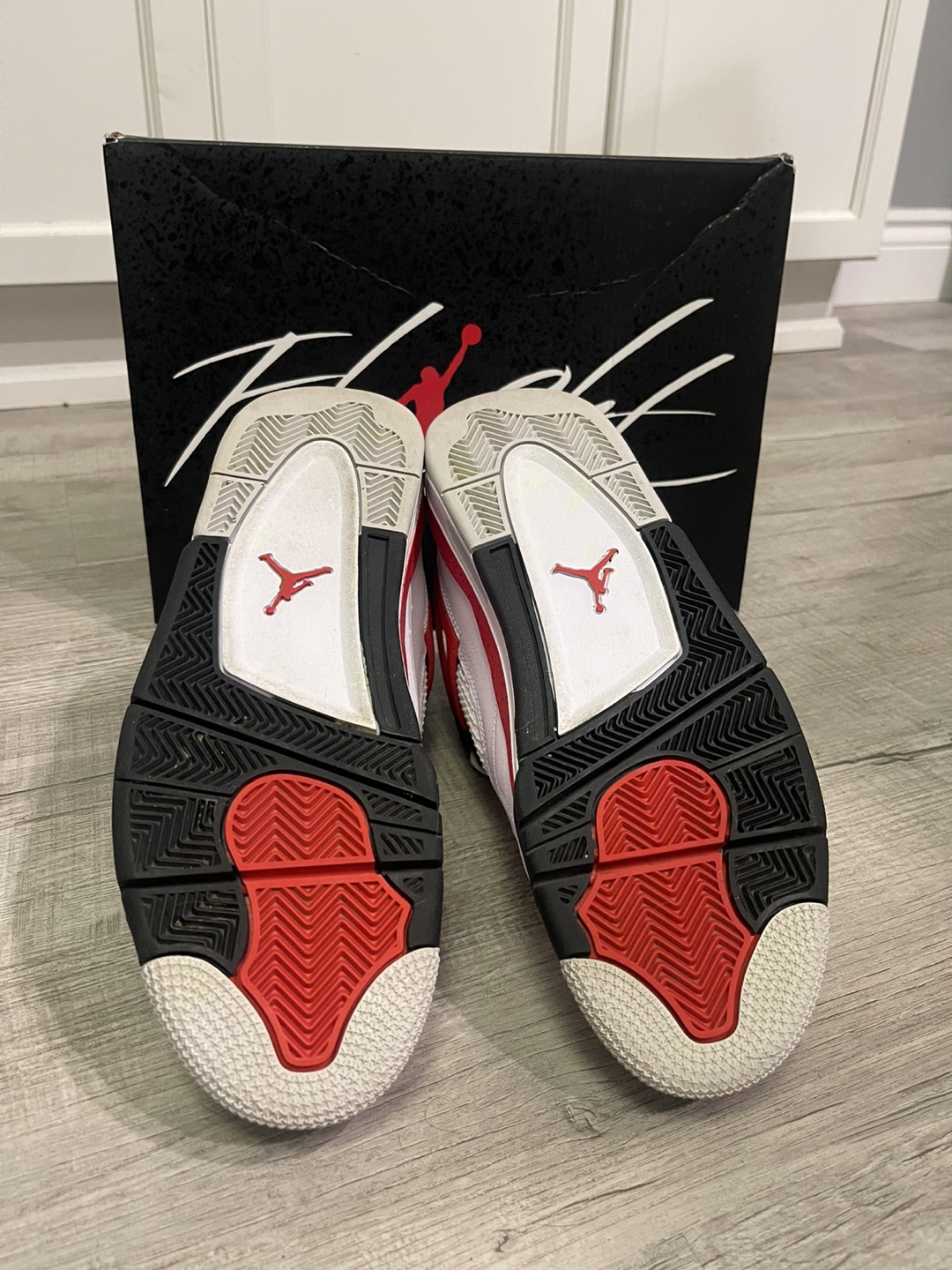 Air Jordan 4 Retro red cement - photo 5
