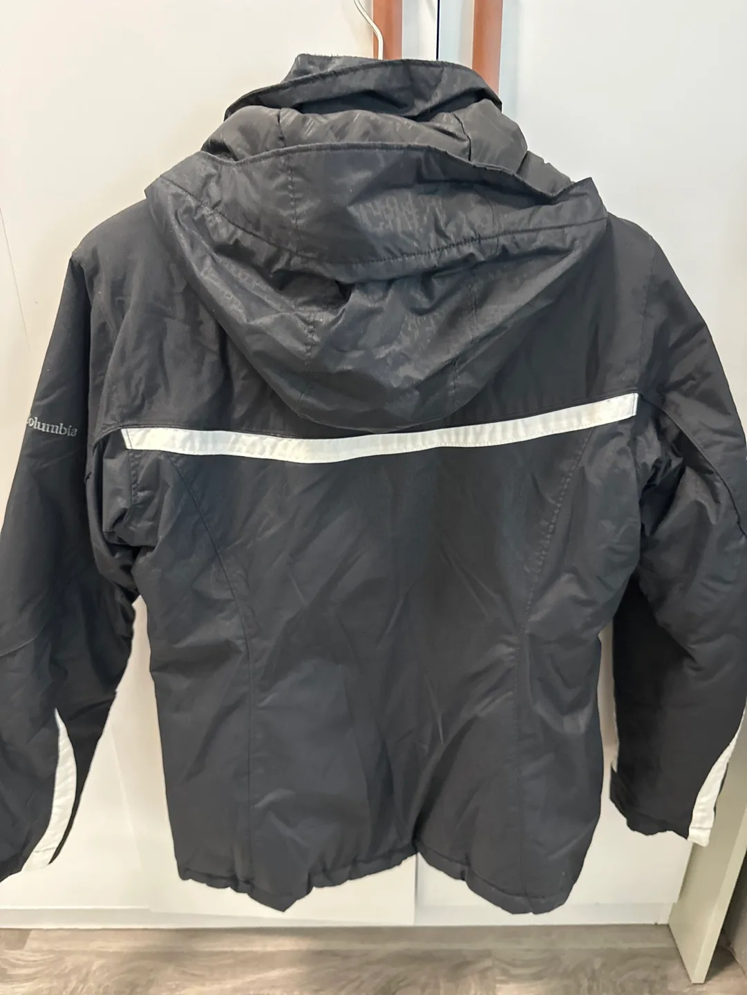 Columbia Women's Black winter Jacket Size S image indicator(3)