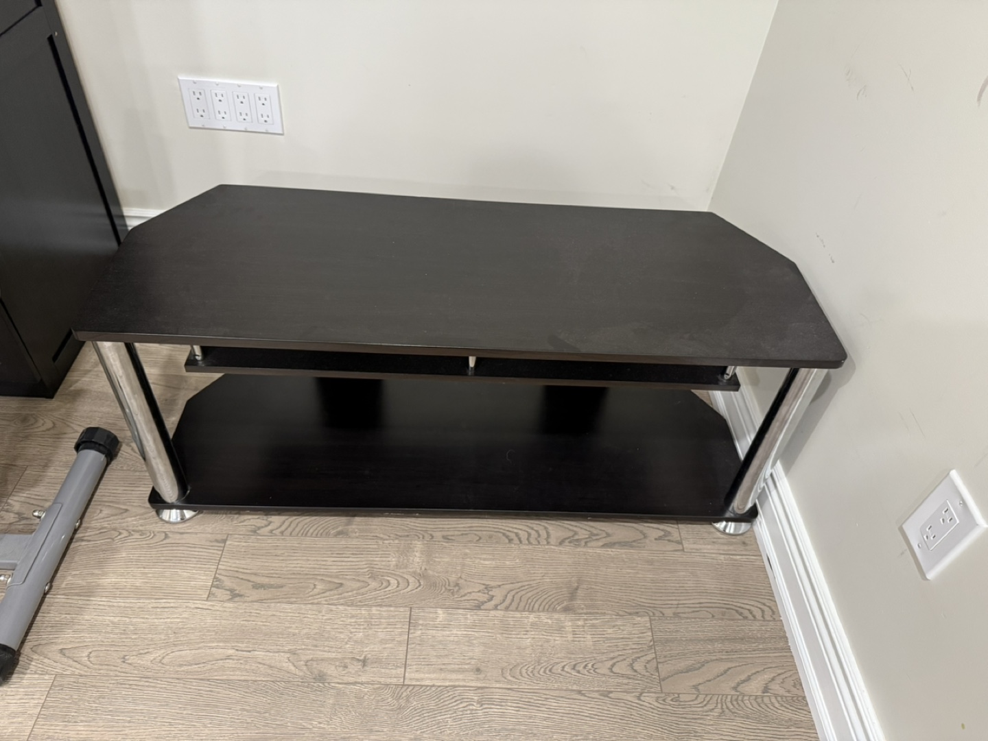 Black with Chrome Legs - photo 2