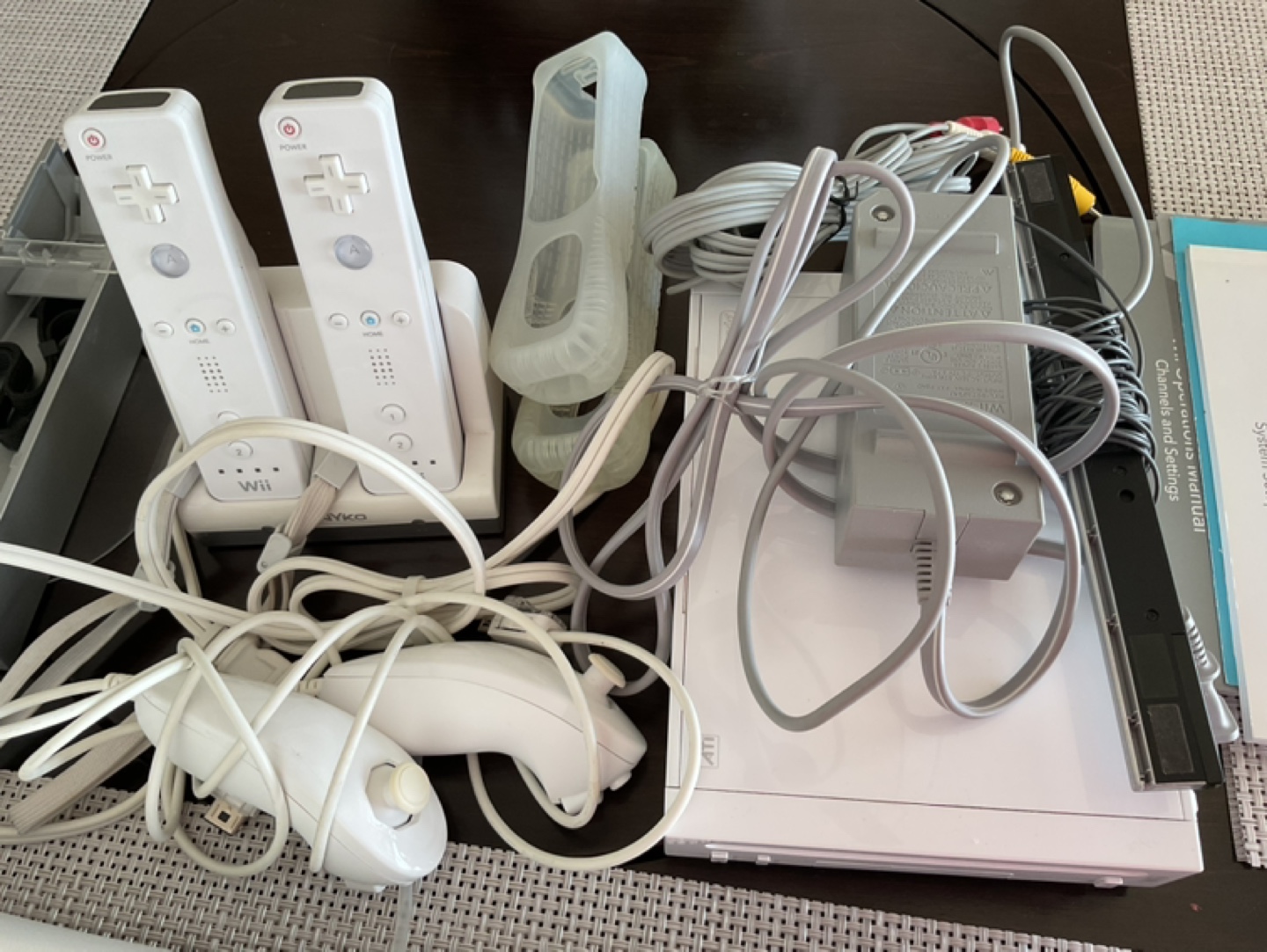 Nintendo Wii Fit Bundle - Console, Games & Accessories - photo 2