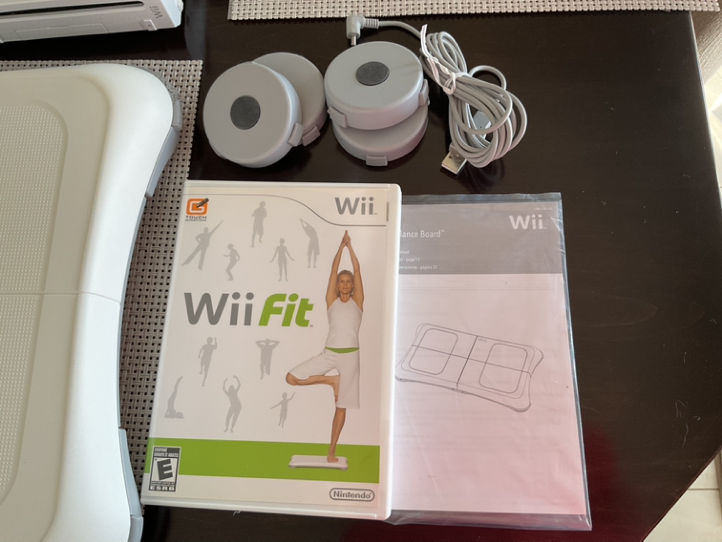 Nintendo Wii Fit Bundle - Console, Games & Accessories - photo 4