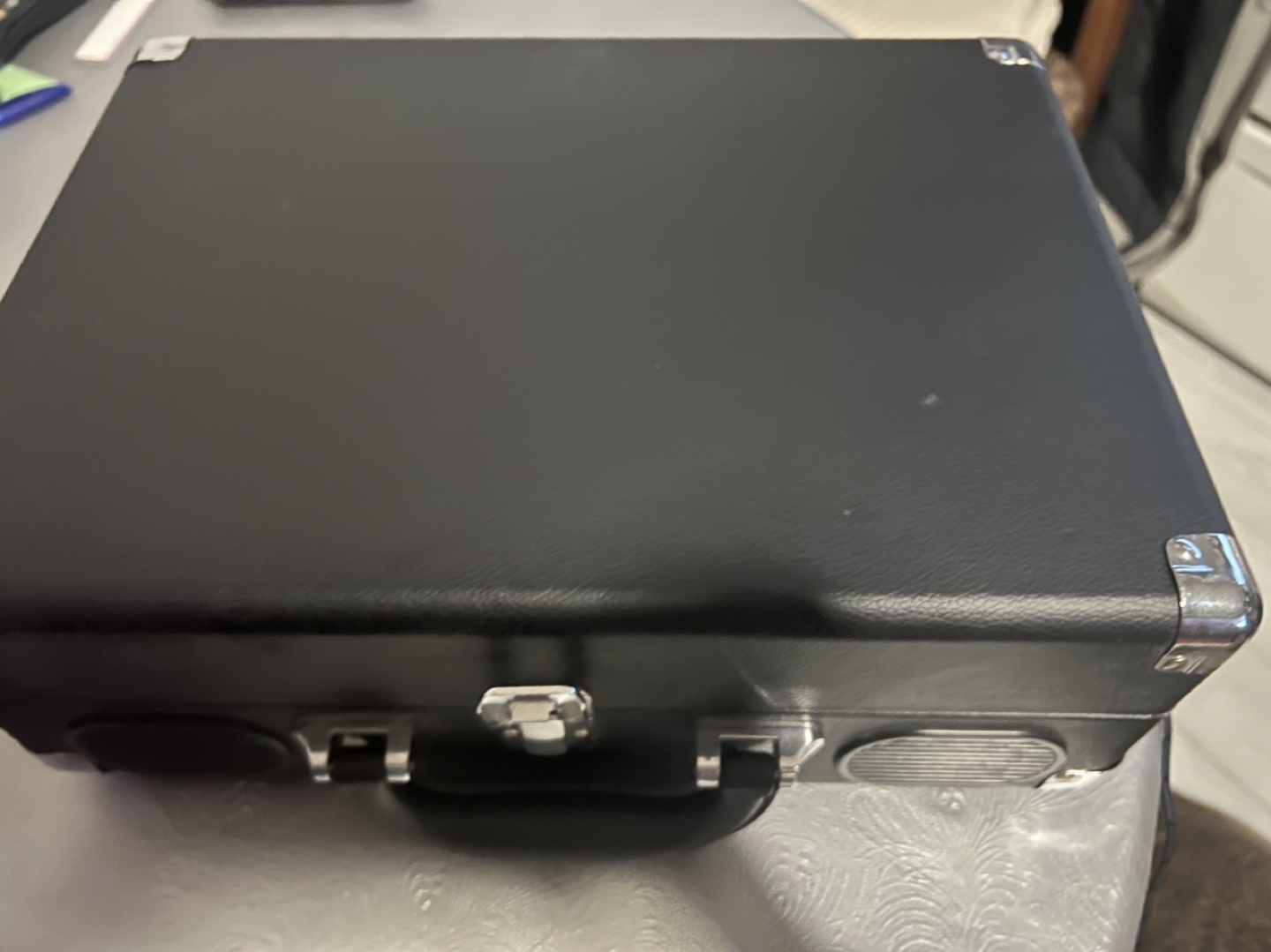 LP&No.1 Portable Suitcase Turntable - photo 2