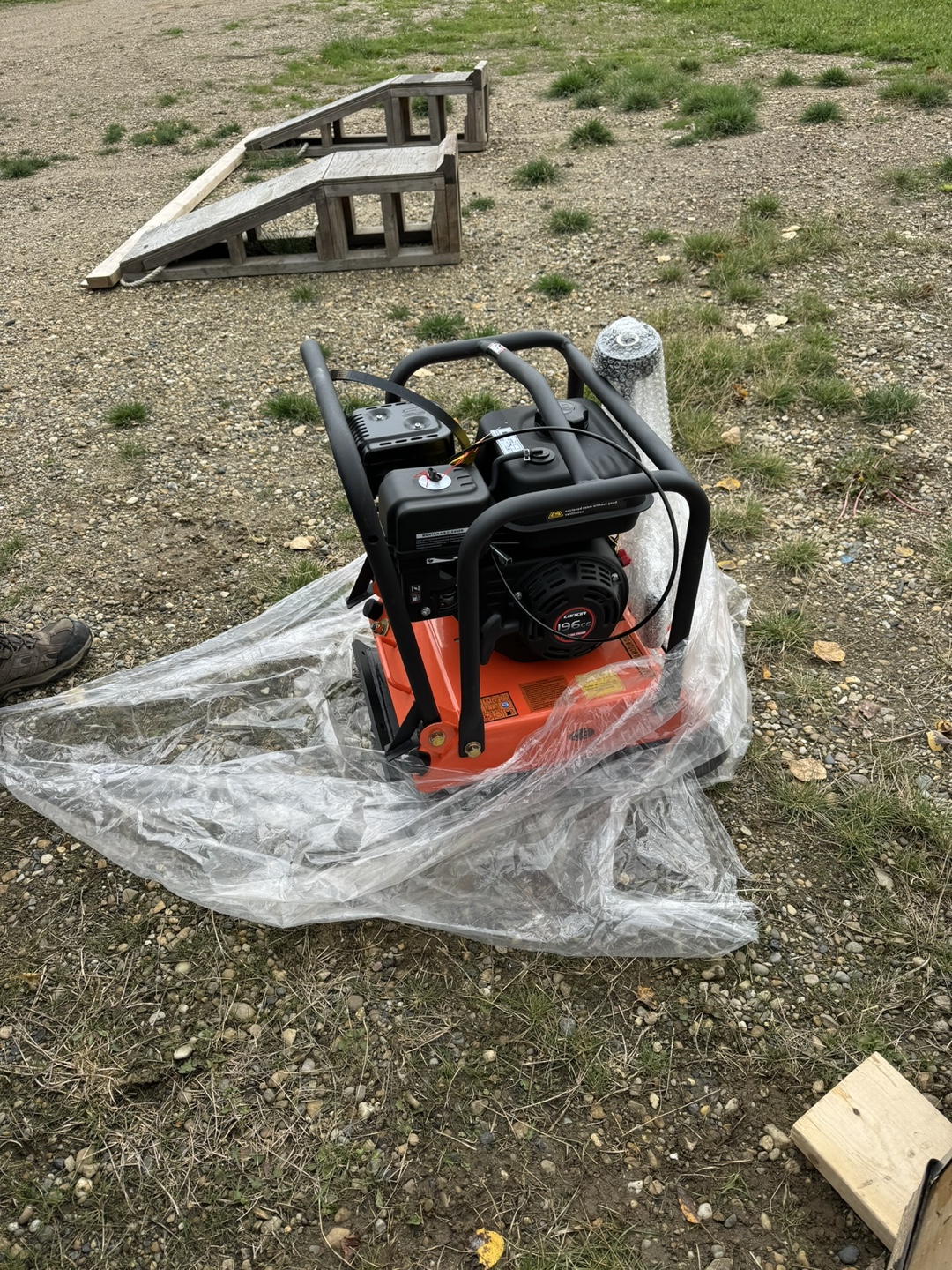 New TMG Industrial TMG-PC90 Plate Compactor