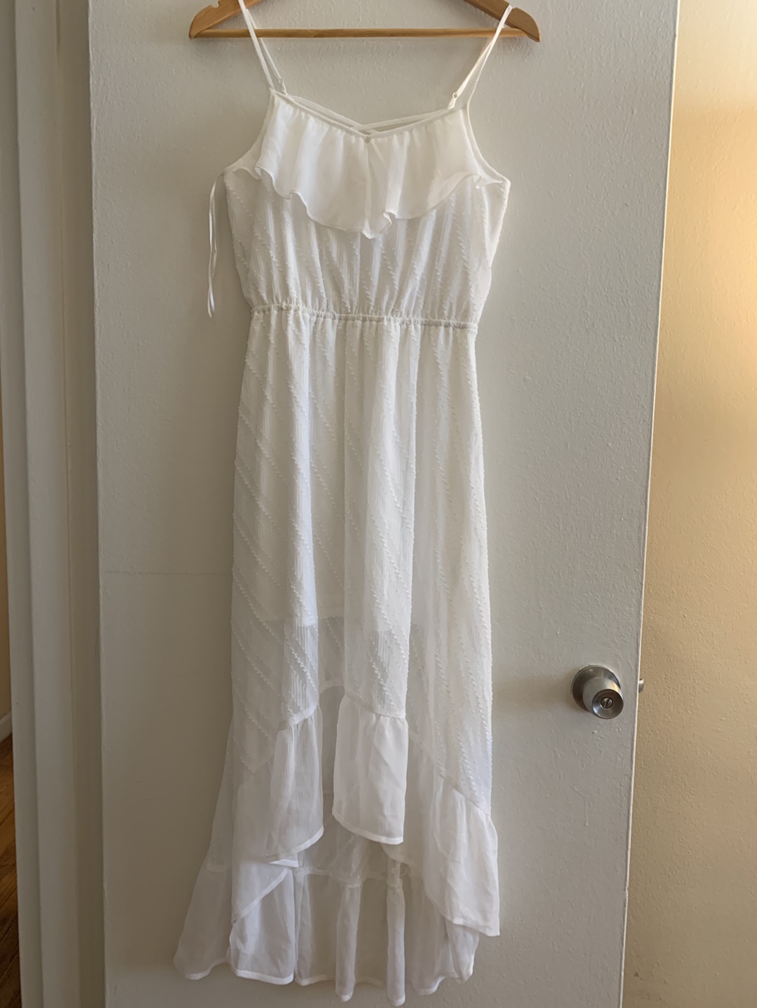 Candie's White High-Low Dress Size Medium