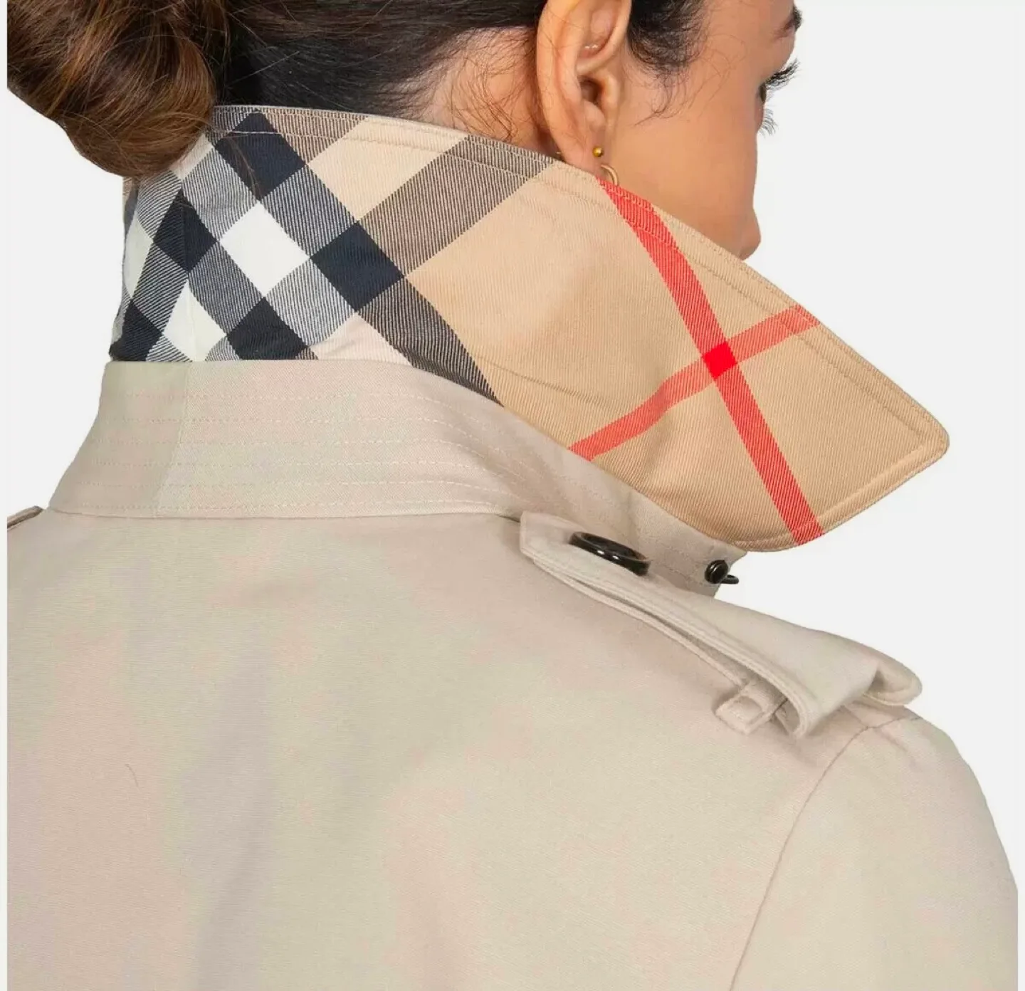 Authentic Burberry Harbourne Trench Coat image indicator(4)