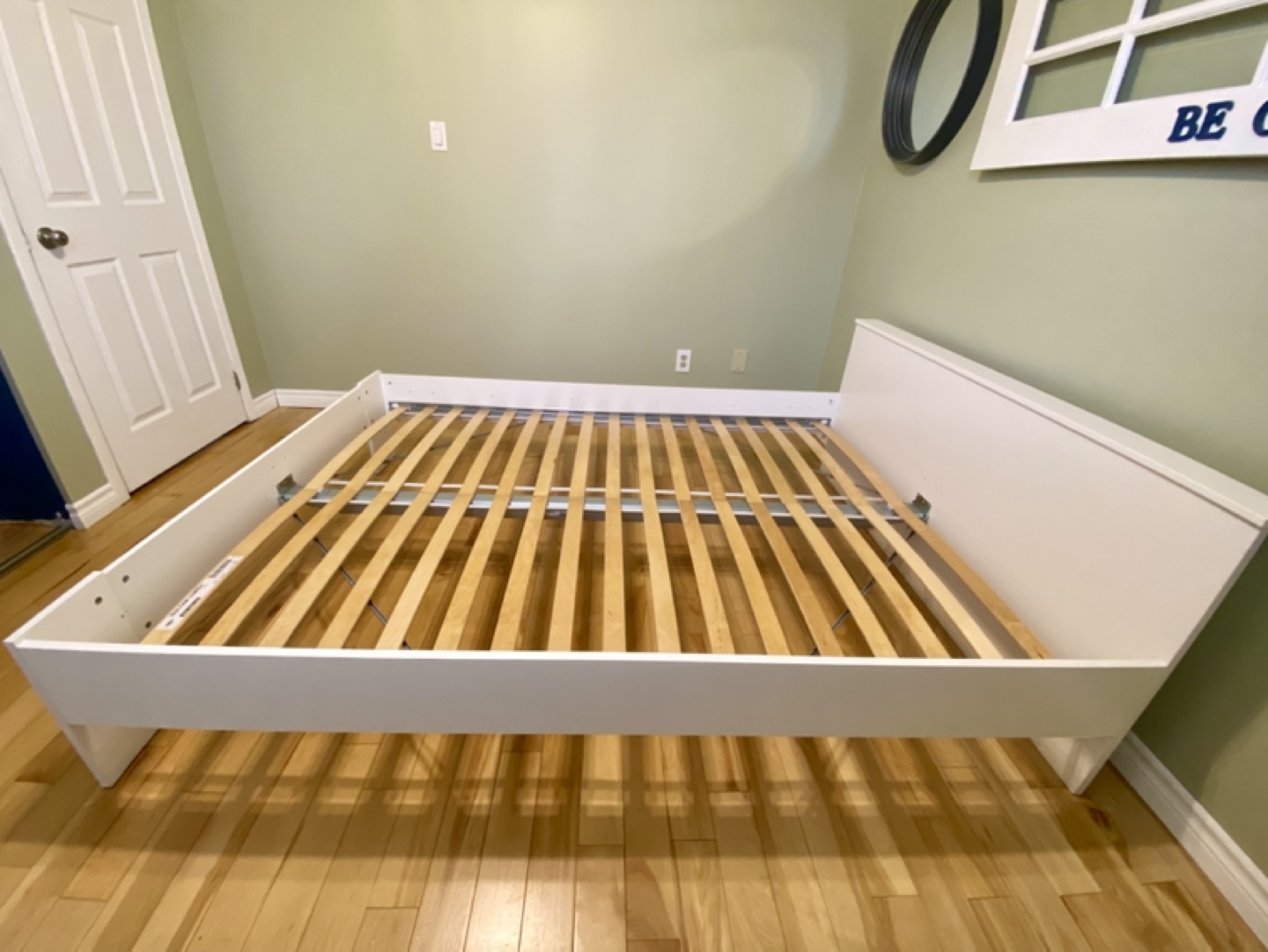 Queen Bed Frame - White - photo 2