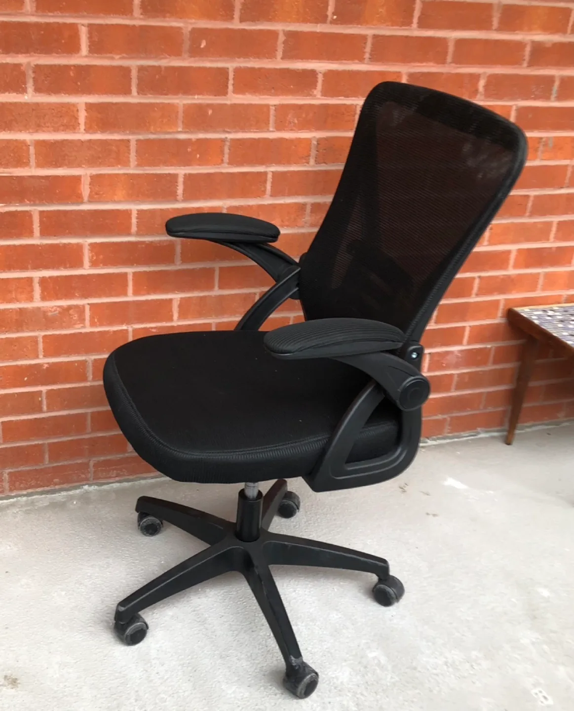 Black Mesh Office Chair with Adjustable Height image indicator(5)