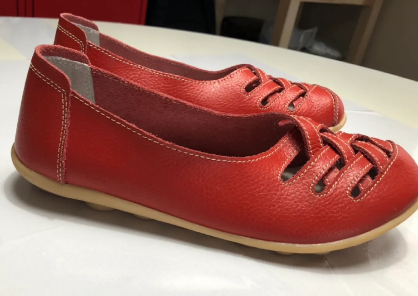 Women's Red Leather Flats with Woven Front Size 9.5 image indicator(2)
