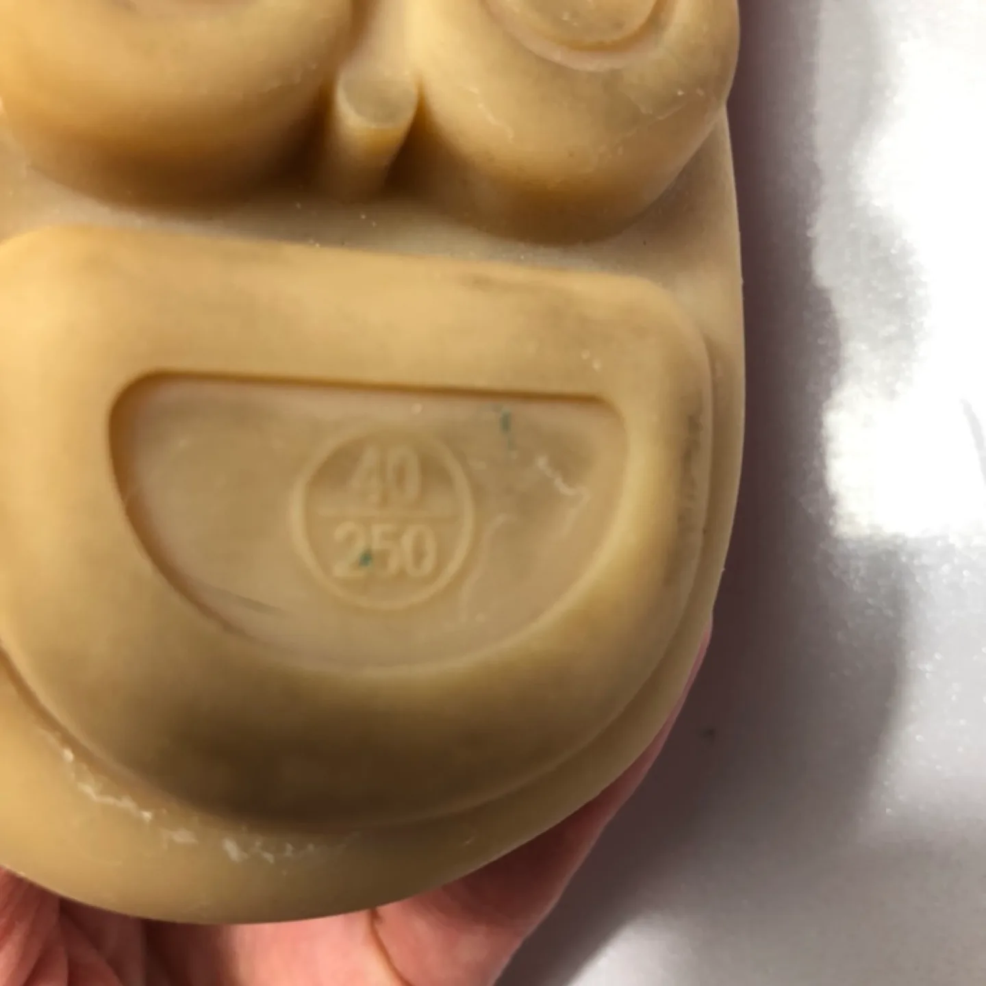 Women's Red Leather Flats with Woven Front Size 9.5 image indicator(7)