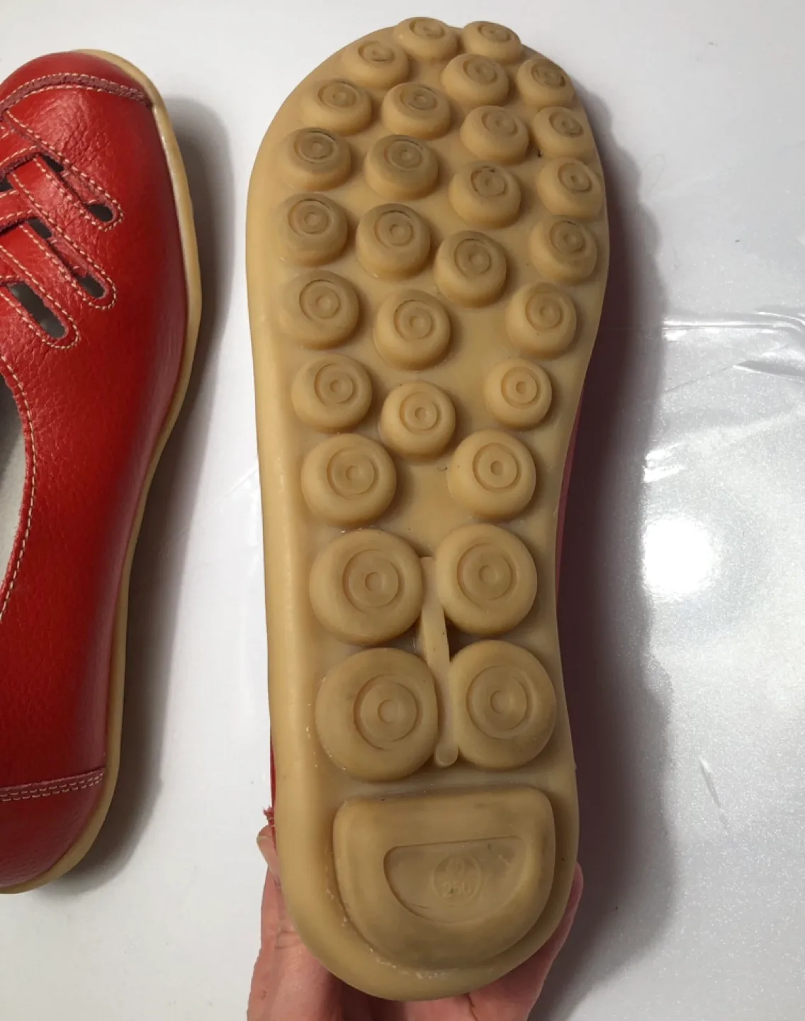 Women's Red Leather Flats with Woven Front Size 9.5 image indicator(6)