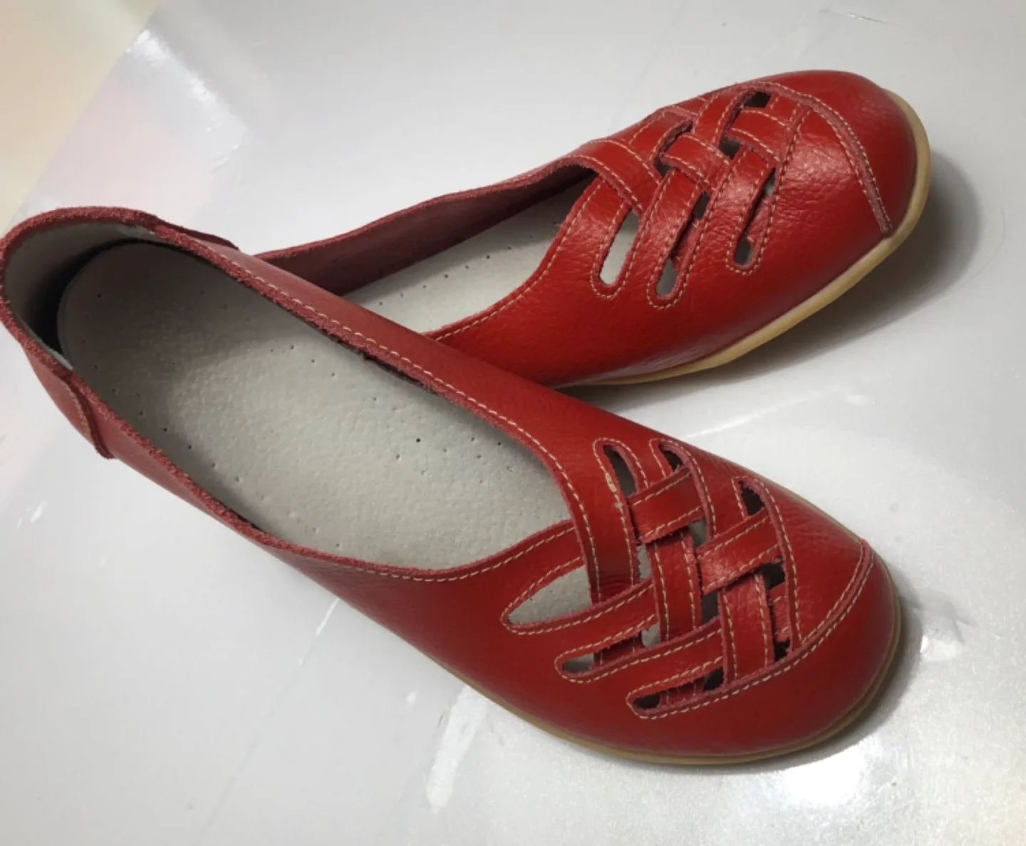Women's Red Leather Flats with Woven Front Size 9.5 image indicator(9)