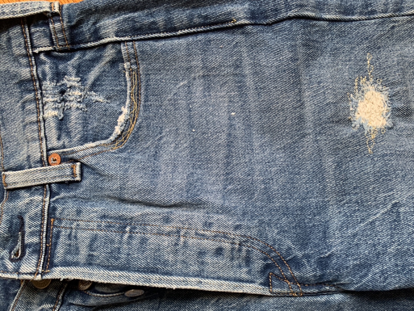Levi's 501 Jeans, Distressed, Size 26 - photo 3
