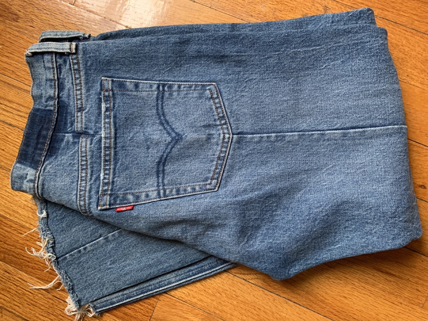 Levi's 501 Jeans, Distressed, Size 26 - photo 4