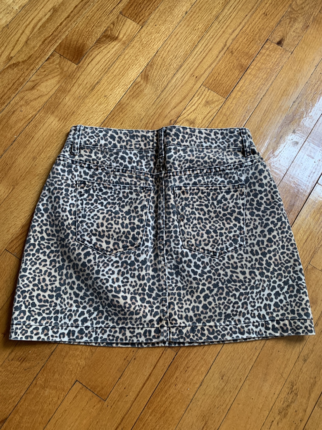 BDG Leopard Print Mini Skirt, Size Small - photo 2