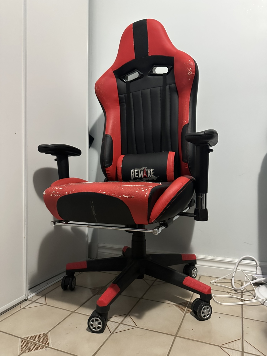 Remaxe Gaming Chair