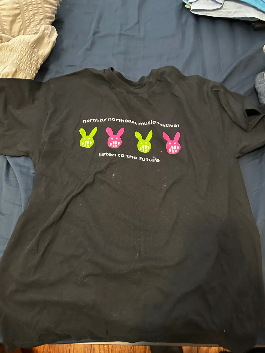 Clothing Bundle: Shirts and T-shirts image indicator(4)