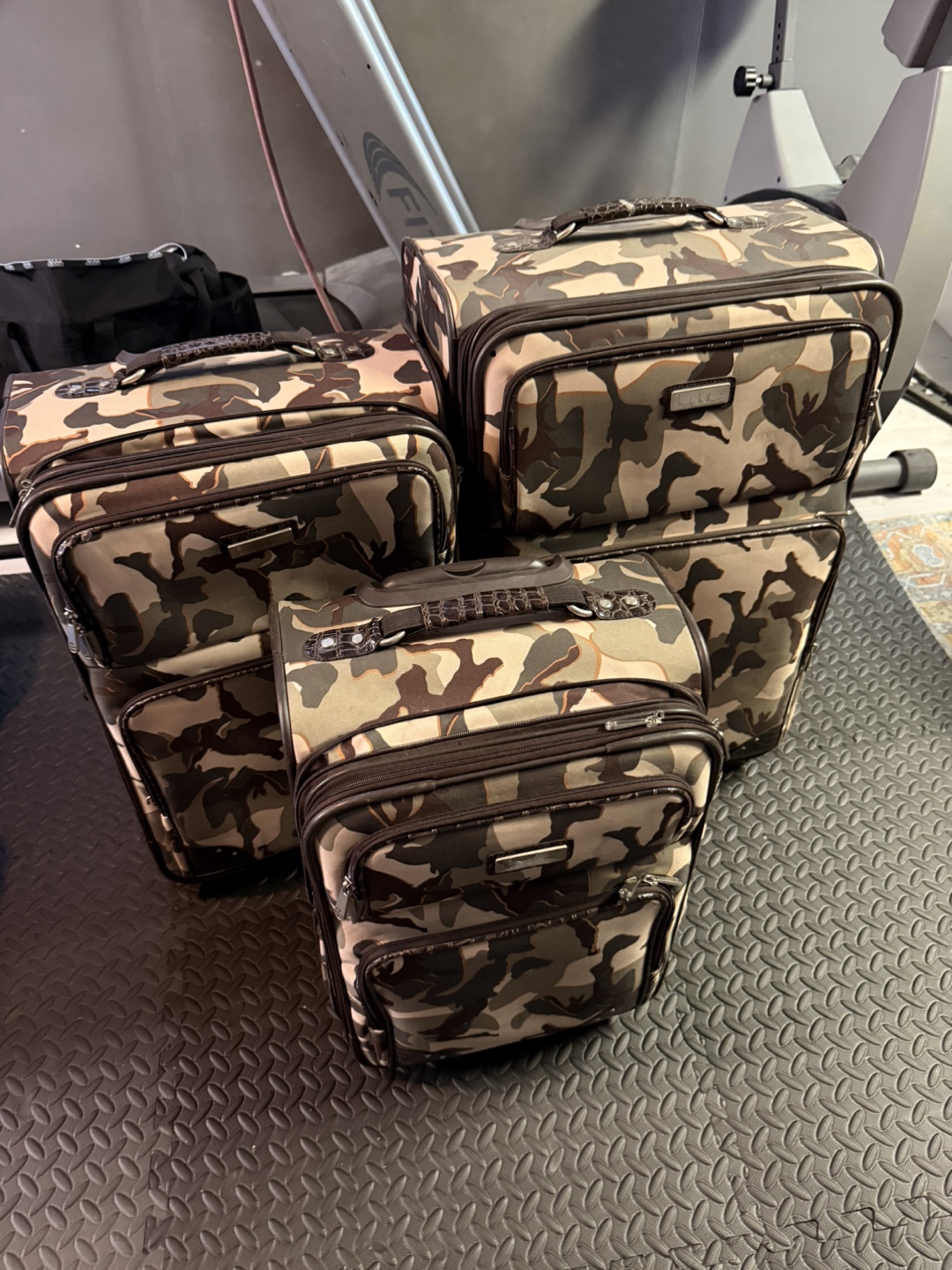 Luggage Set - Camo Print