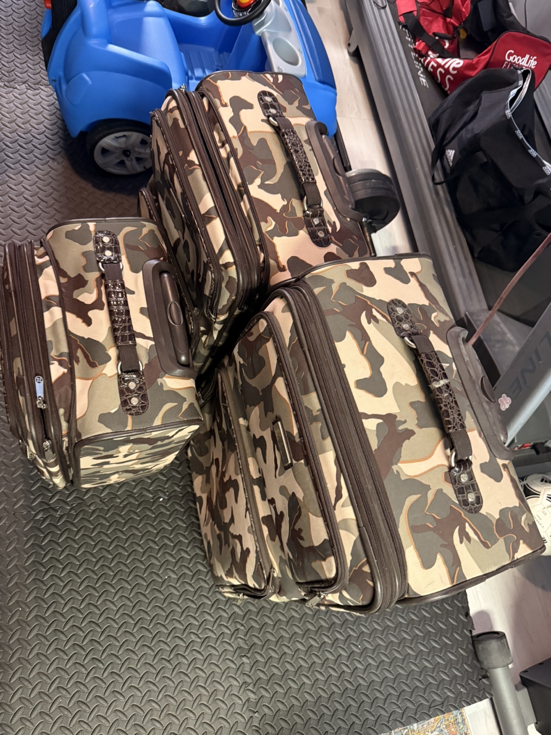Luggage Set - Camo Print - photo 2