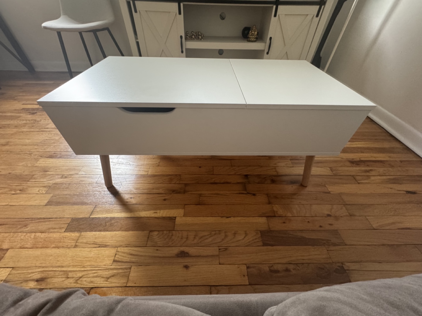 Lift-Top Coffee Table - Adjustable Height & Storage