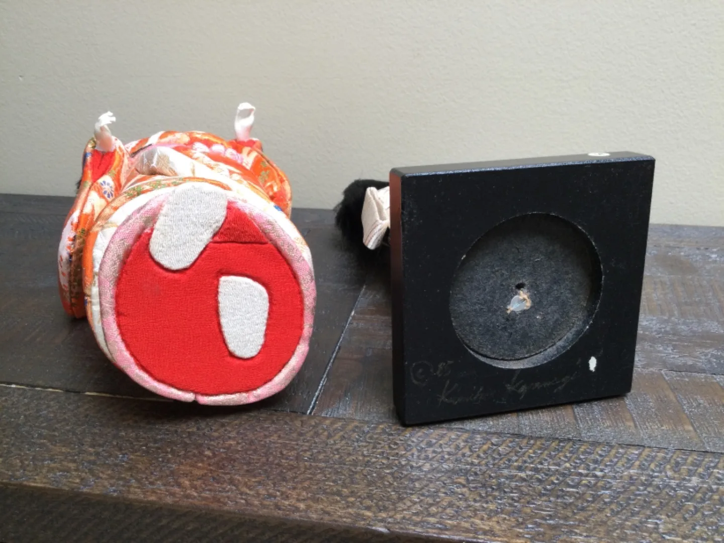 Two Vintage Japanese Kokeshi Dolls image indicator(3)