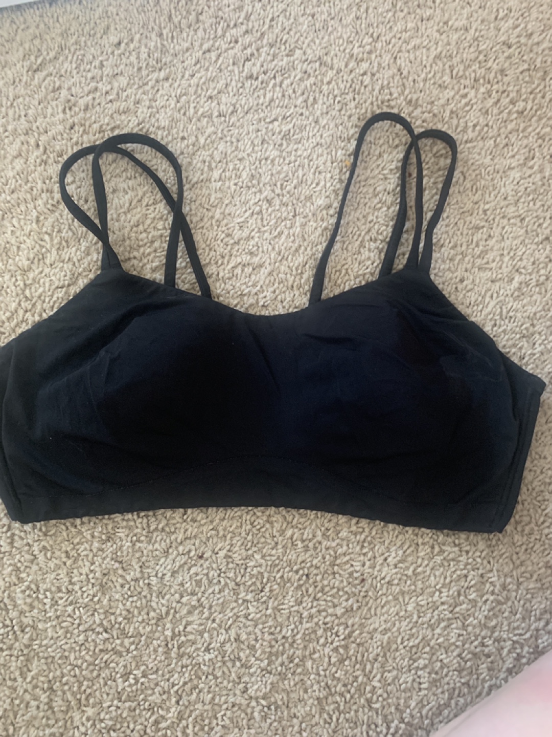 Lululemon Free to be Serene Bra - Black - Size 6