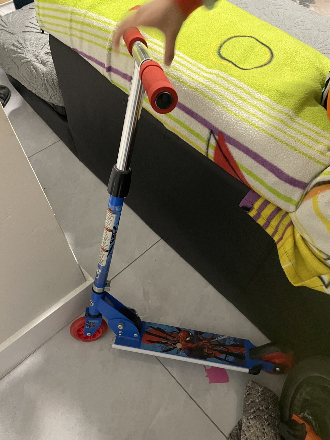 Spider-Man Kids Scooter🏈