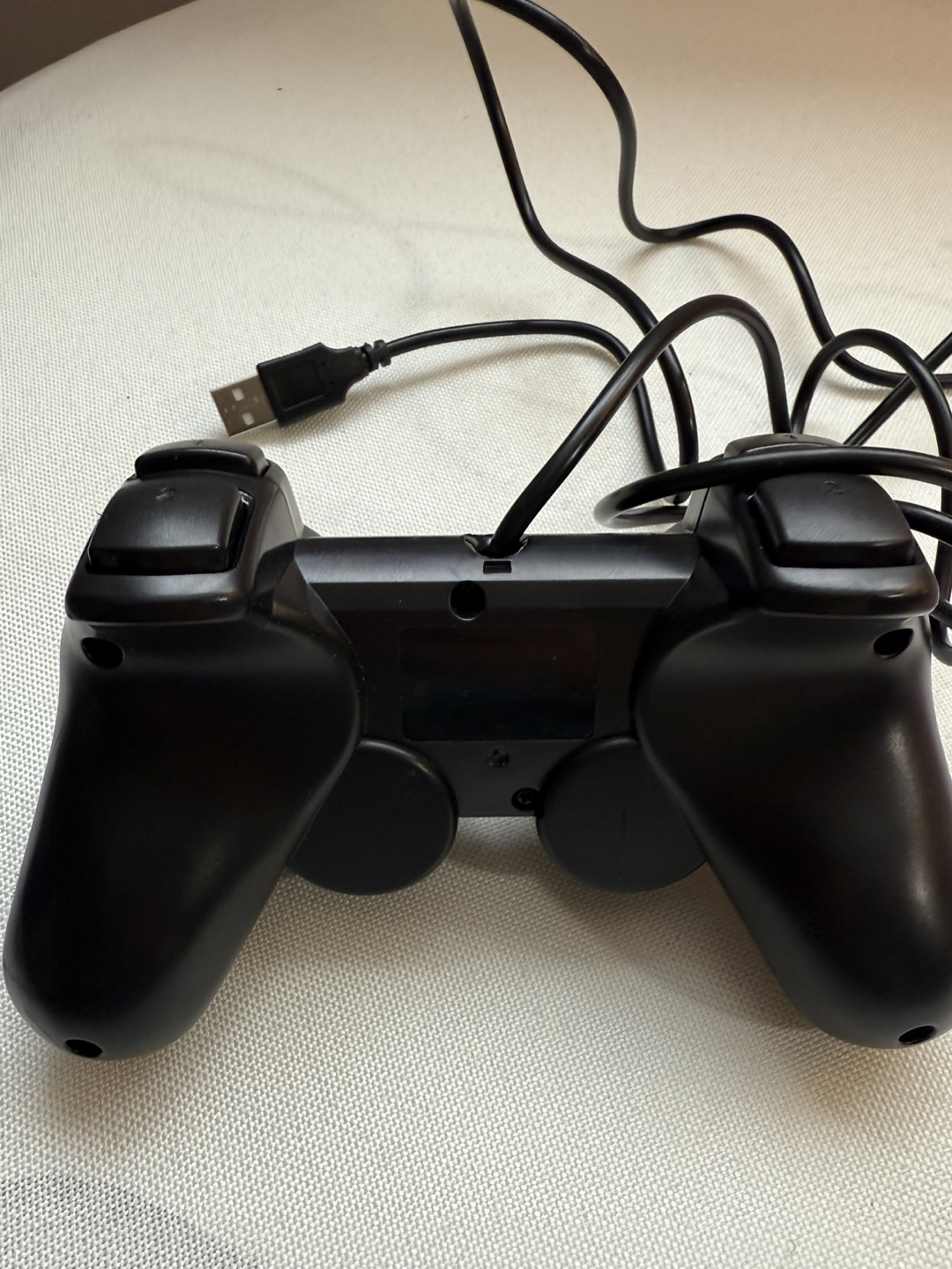 Ucom Wired USB Game Controller - photo 3